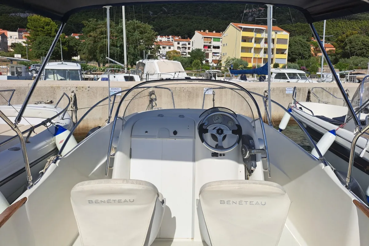Beneteau Flyer 550 boat rental in Cres, photo 5
