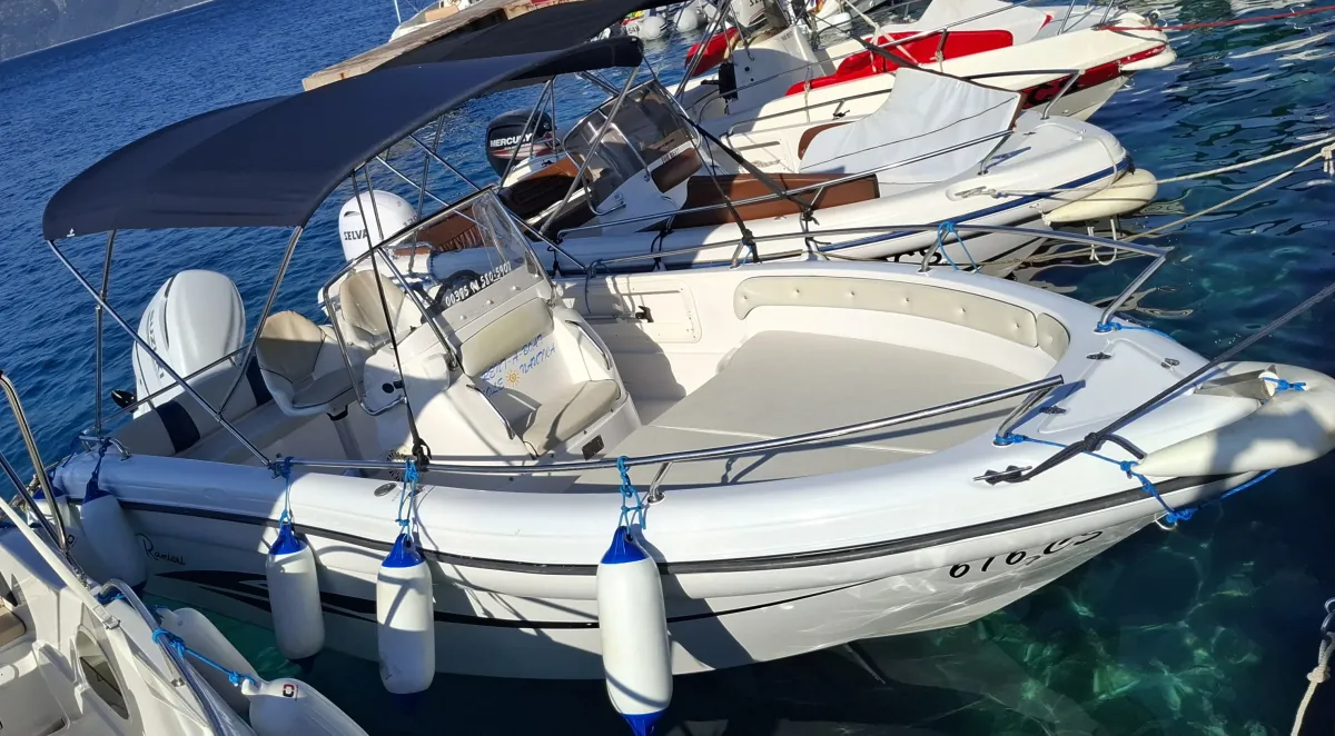 Ranieri Stargate boat rental in Cres, photo 8